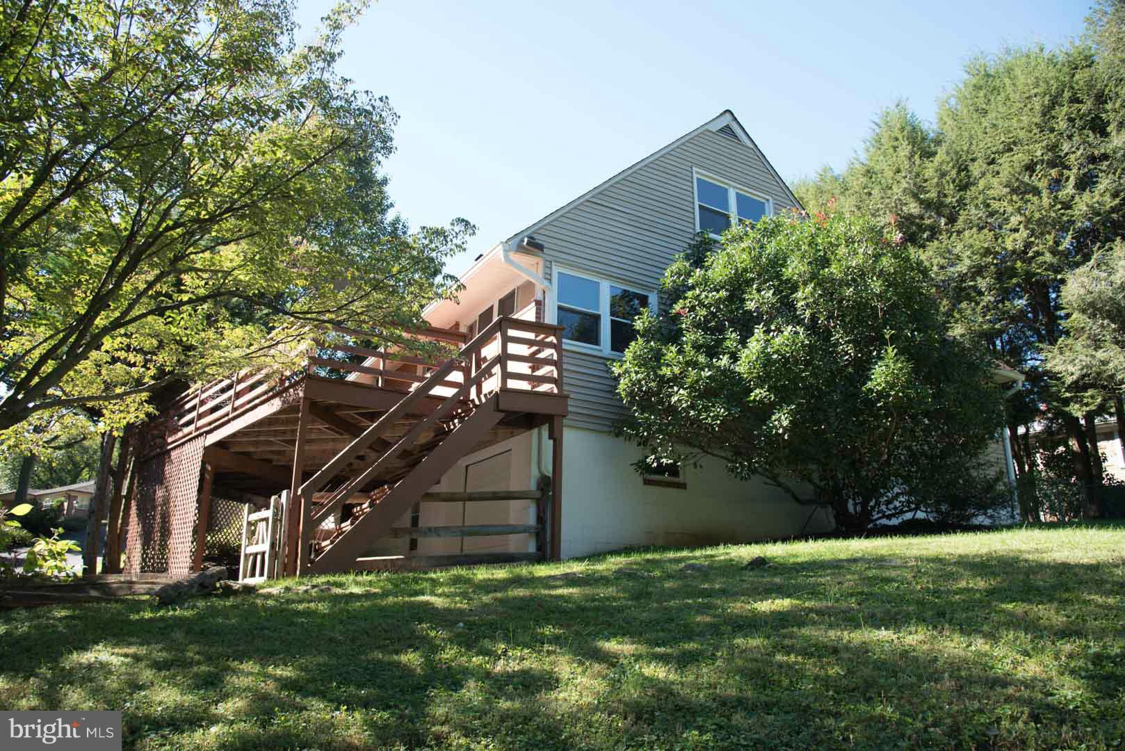 6019 Lakeview Road Baltimore, MD 21210 - Photo 19 of 19 Exterior (Rear)
