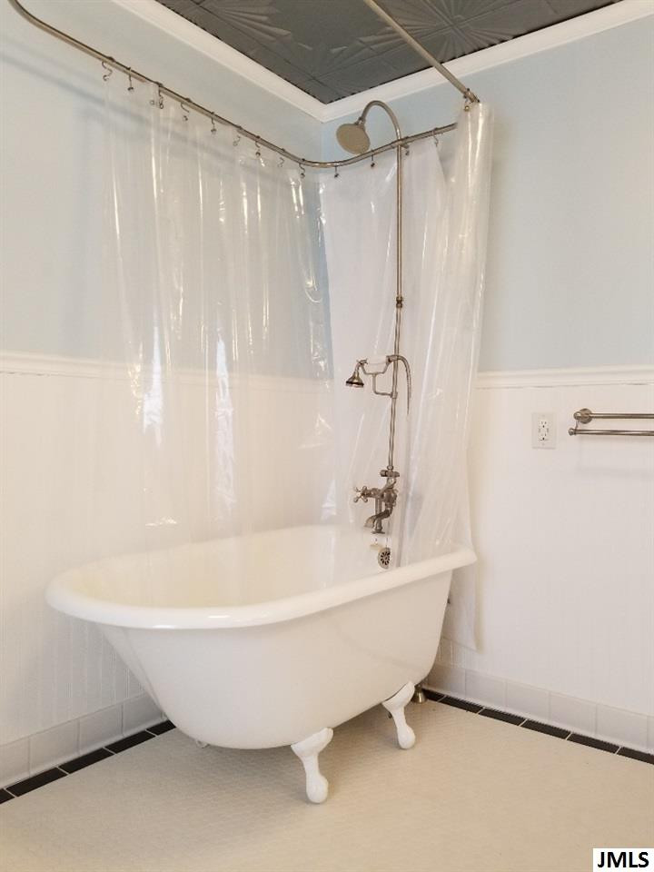 513 3rd Street Jackson, MI 49203 - Photo 14 of 18 Photo 14