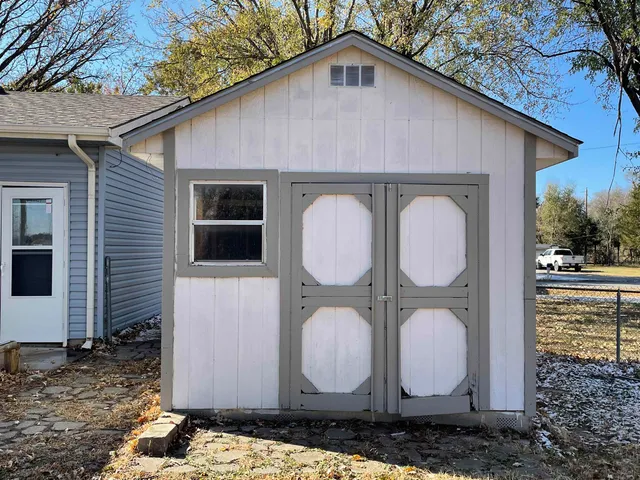 $199,950 | 5454 North Shelton Avenue, Wichita, KS 67204
