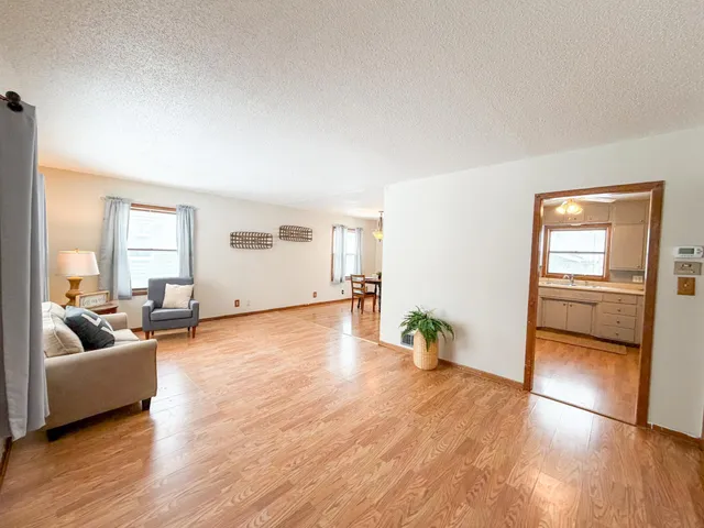 $254,000 | 606 Morningside Drive, Worthington, MN 56187