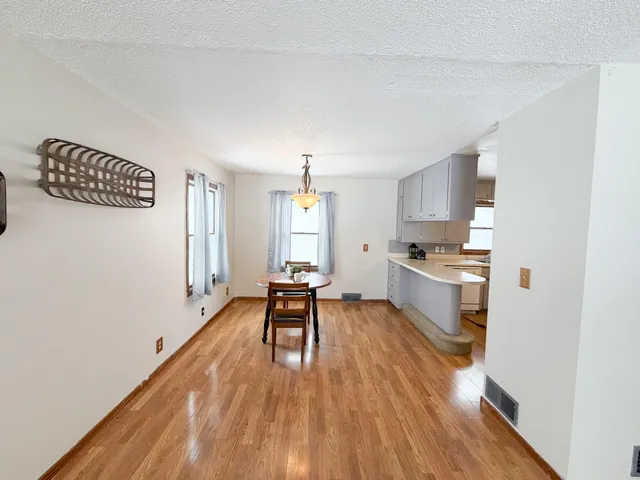 $254,000 | 606 Morningside Drive, Worthington, MN 56187