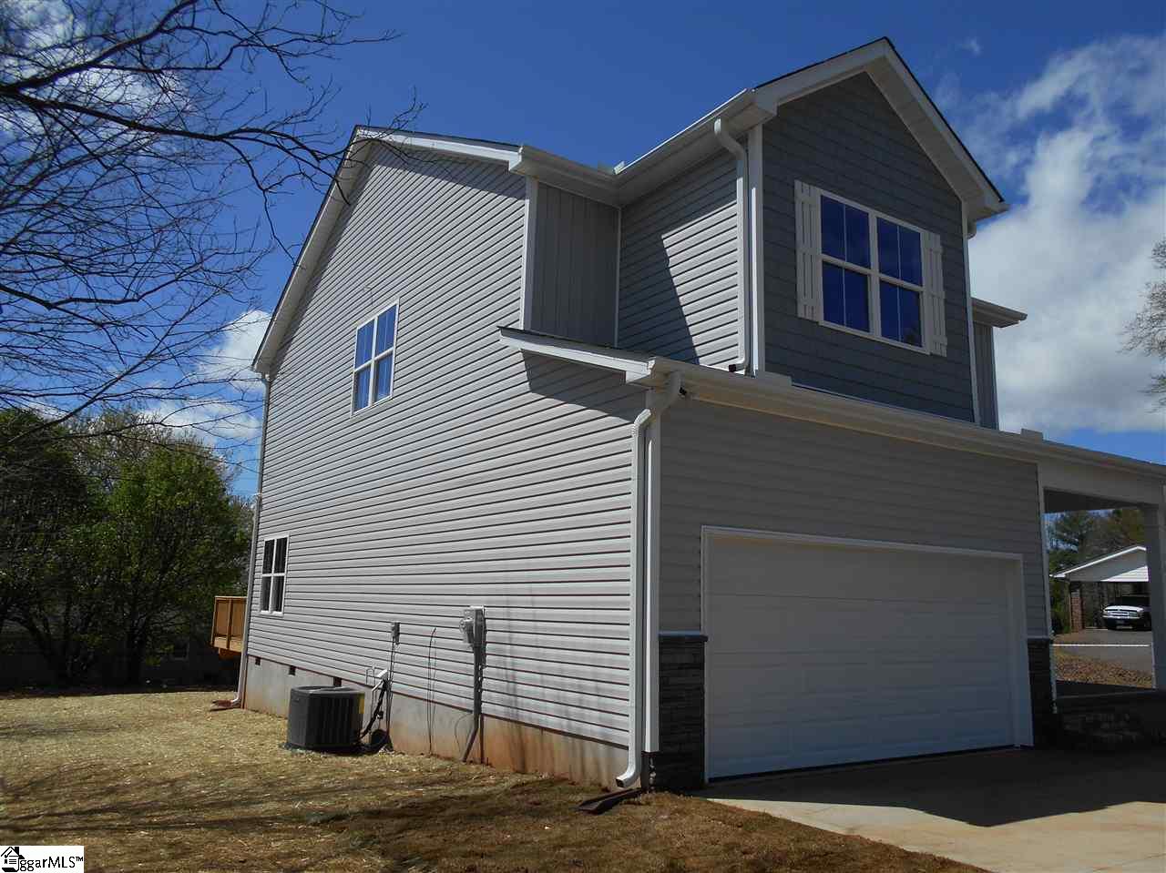 707 Gap Creek Road Duncan, SC 29651 - Photo 5 of 17 Gallery Image 5