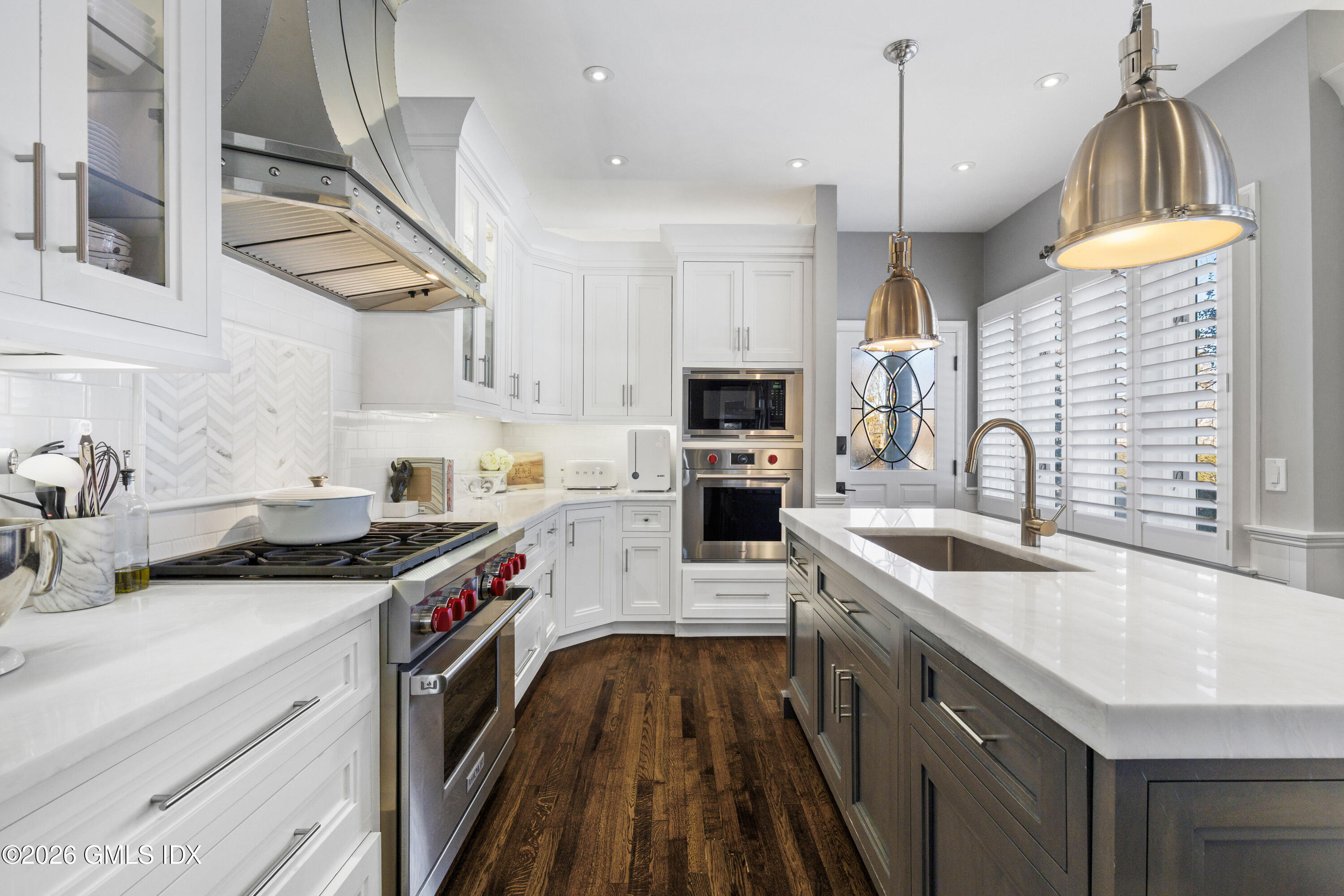 2 Old Church Road, Unit 1 Greenwich, CT 06830 - Photo 15 of 36 Kitchen5