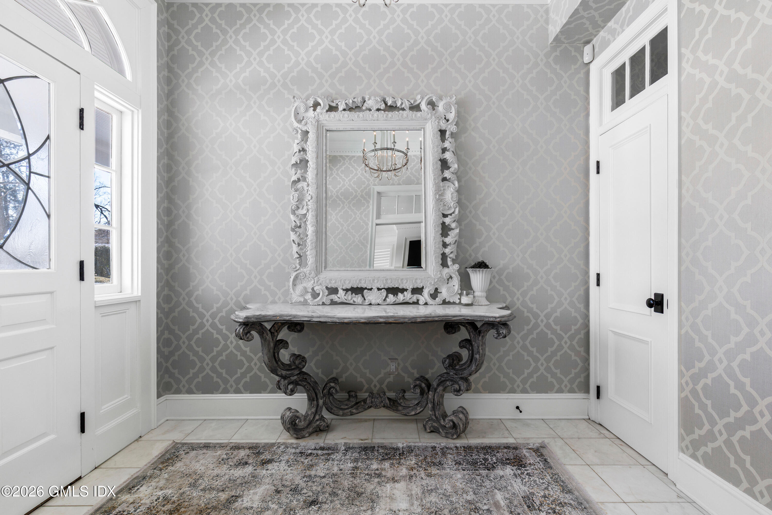 2 Old Church Road, Unit 1 Greenwich, CT 06830 - Photo 6 of 36 Mudroom