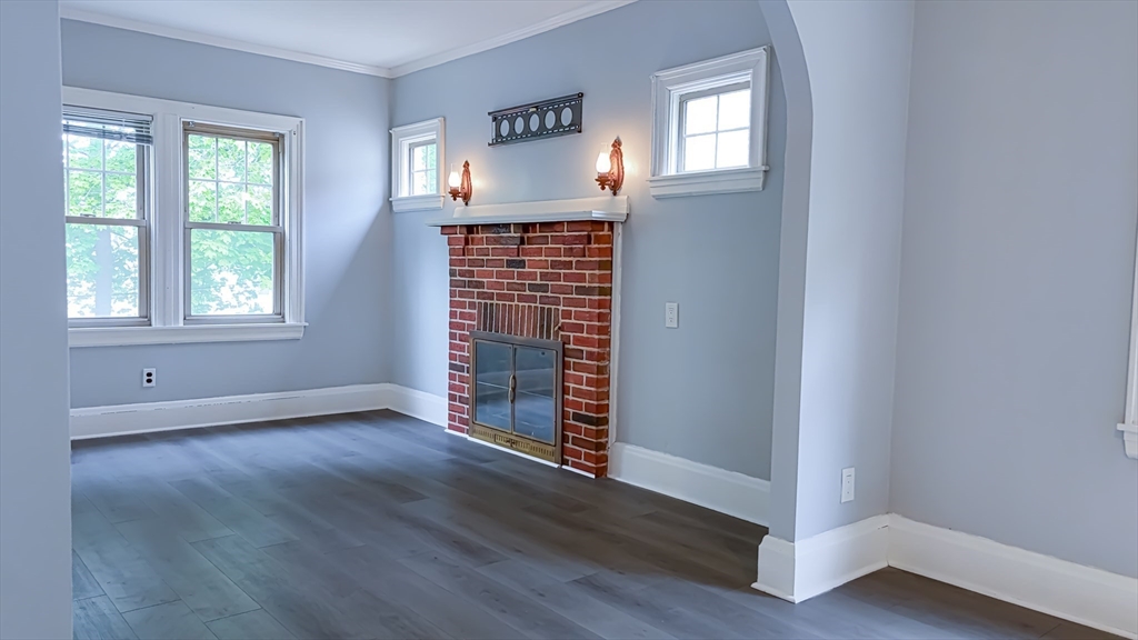 56 Raddin Grove Avenue Lynn, MA 01905 - Photo 7 of 33