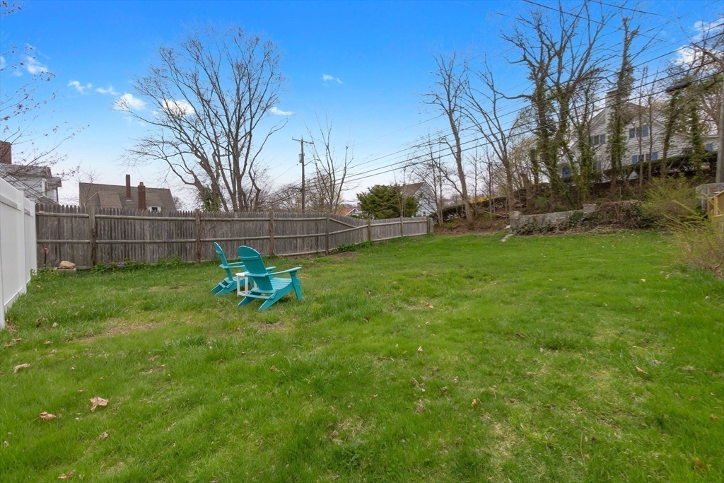 6 Mt Locust Place, Unit 2 Gloucester, MA 01930 - Photo 35 of 39