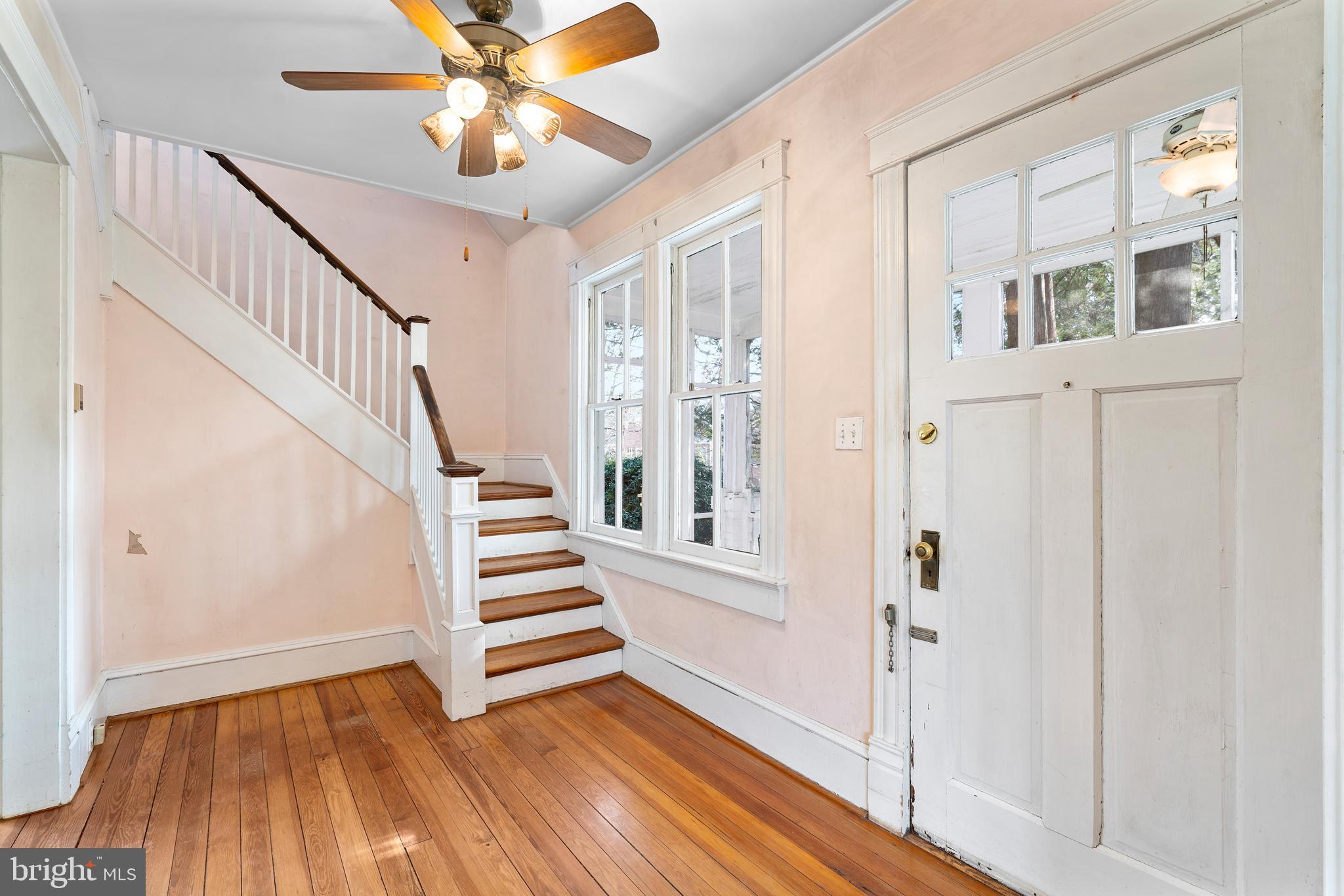 9006 3rd Avenue Silver Spring, MD 20910 - Photo 5 of 38 CHARMING FOYER-HEART OF PINE FLOORS ON MAIN