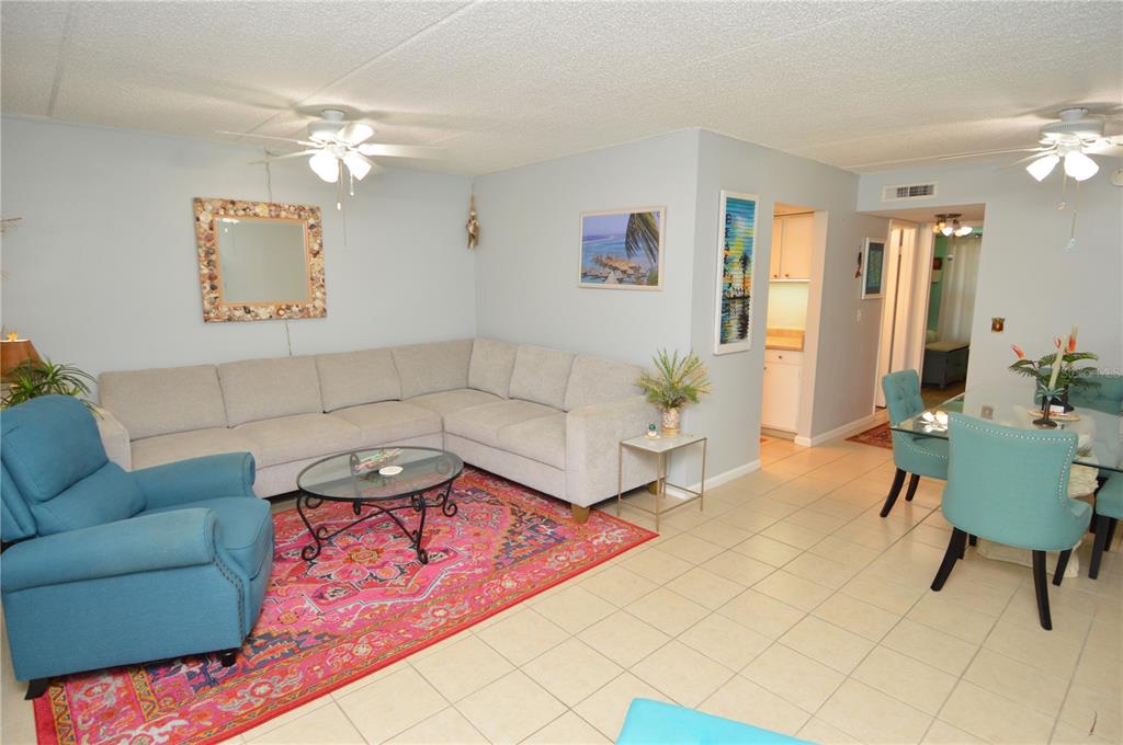 12760 Indian Rocks Road, Unit 570 Largo, FL 33774 - Photo 5 of 90