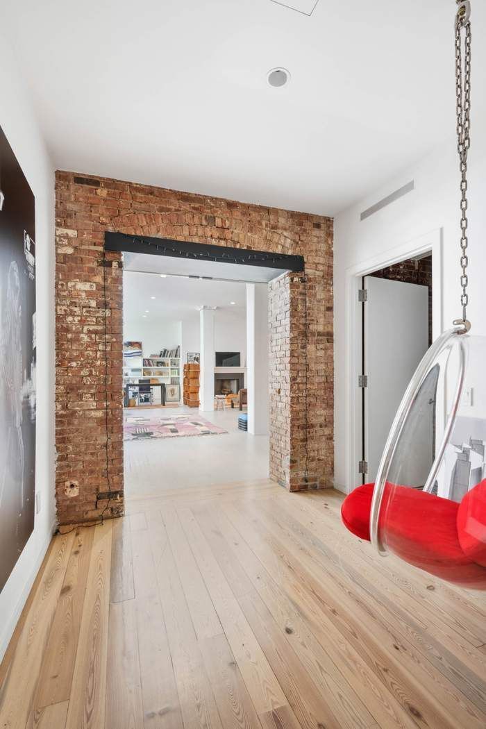 525 West 22nd Street, Unit 3AF Manhattan, NY 10011 - Photo 15 of 20 a living room with furniture
