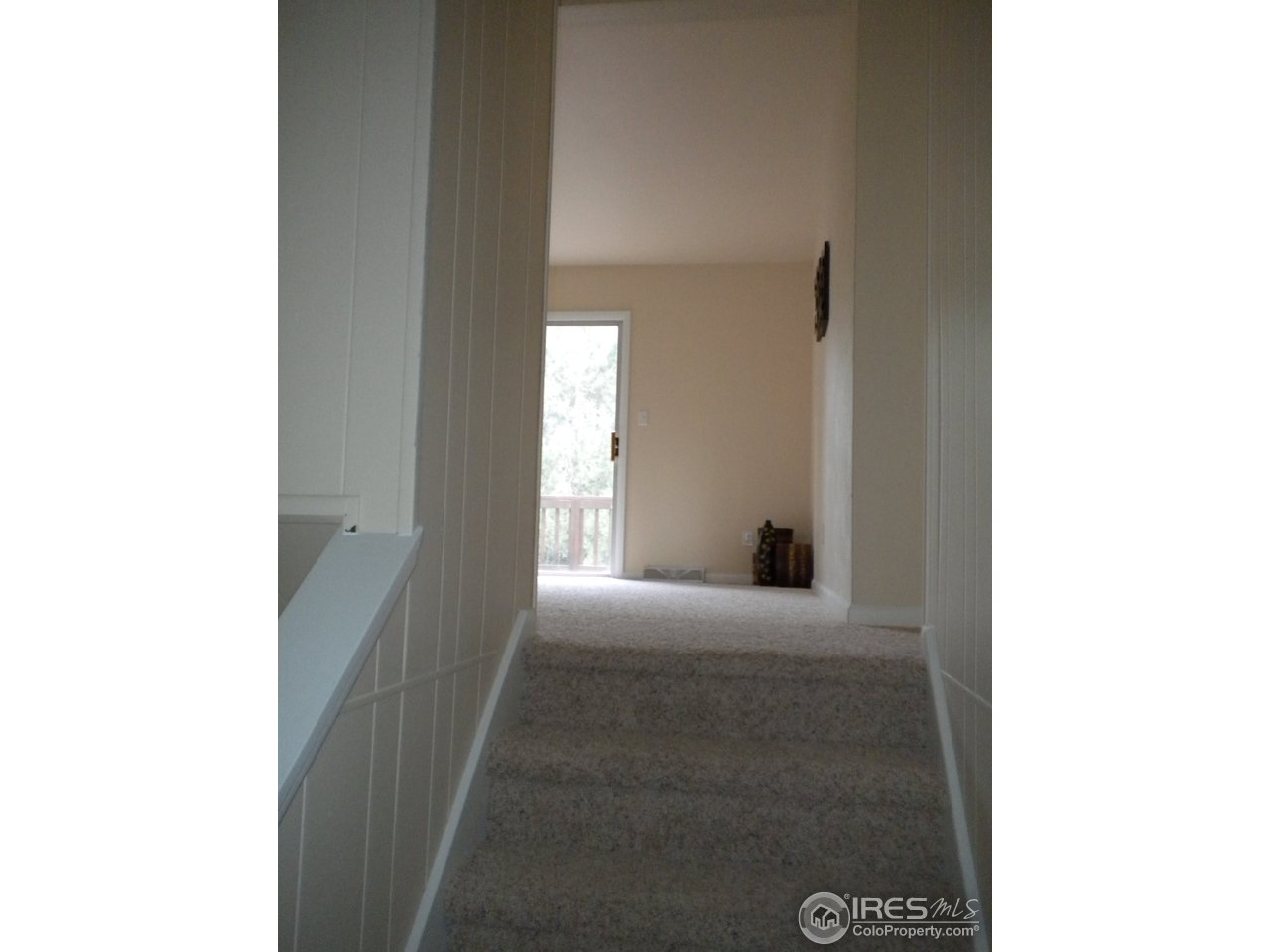 425 Briarwood Road Fort Collins, CO 80521 - Photo 9 of 17 Stairway