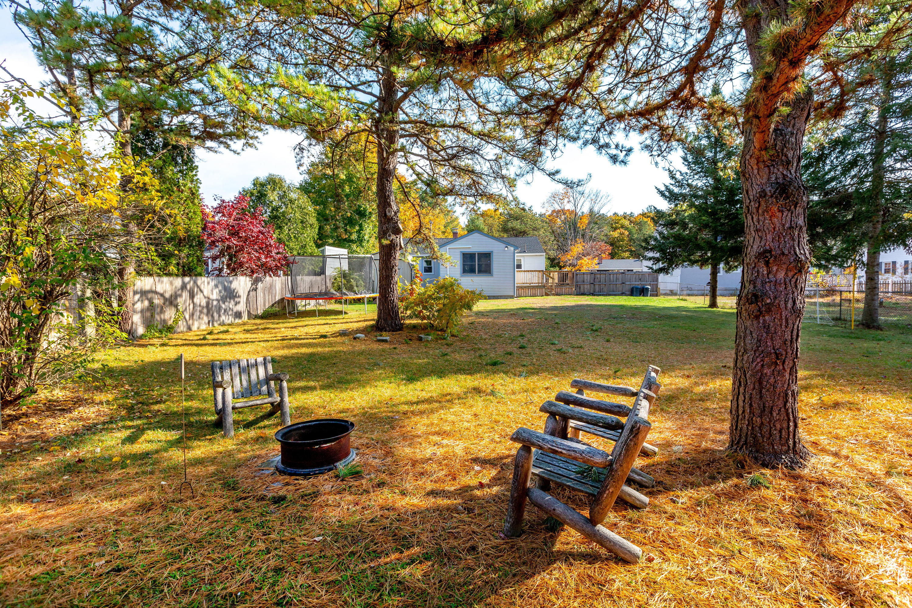 31 Merrymeeting Road Brunswick, ME 04011 - Photo 38 of 45 Large Backyard