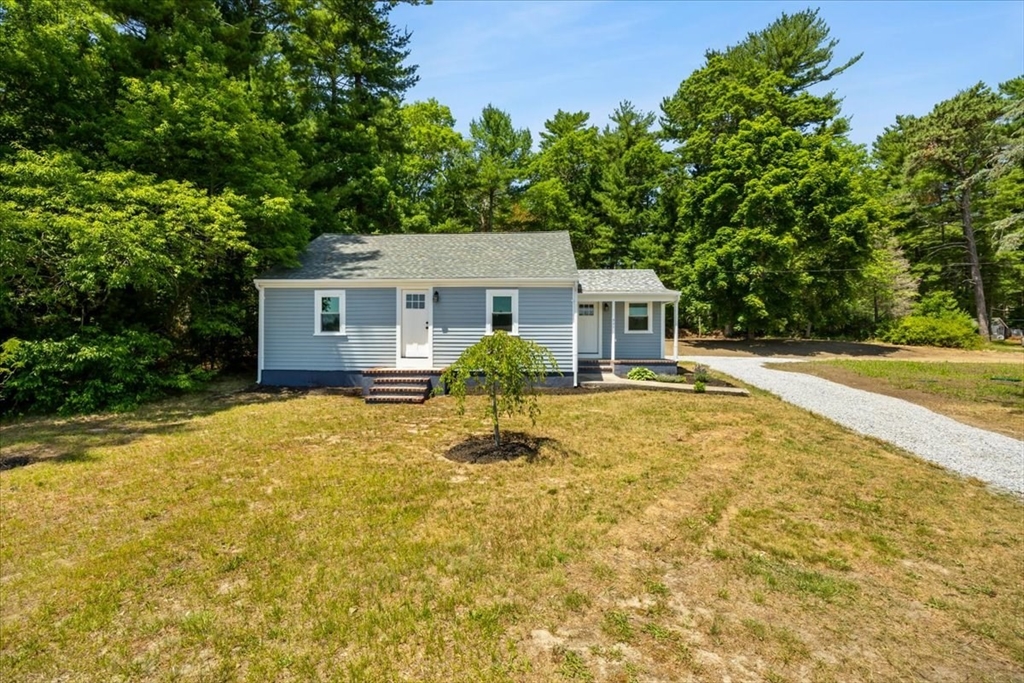 521 Marys Pond Road Rochester, MA 02770 - Photo 1 of 42