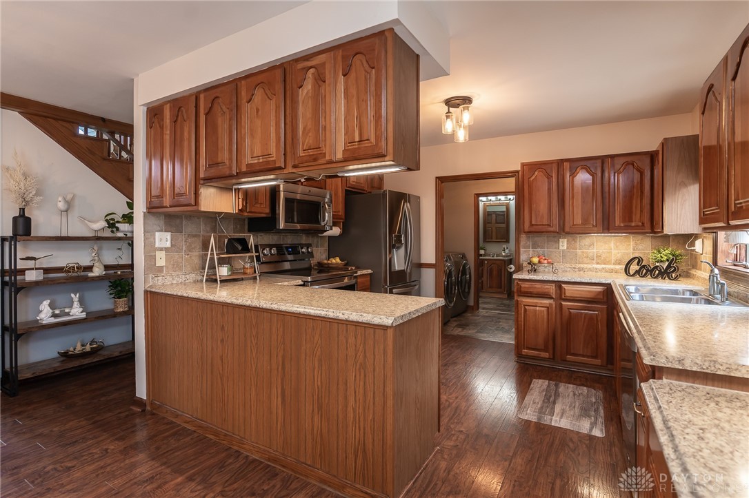 13535 E Road St. Paris, OH 43072 - Photo 27 of 63 Gallery Image 27