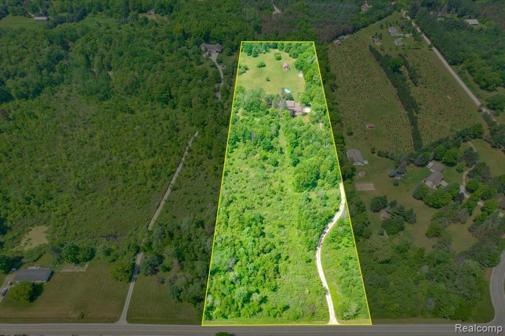 3483 Flint River Road Columbiaville, MI 48421 - Photo 39 of 40