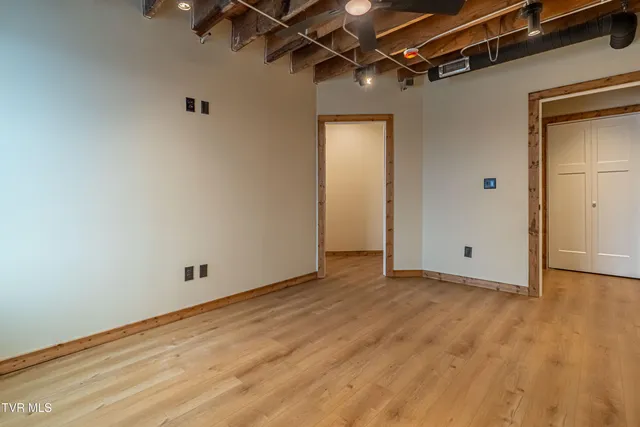 $2,715 | 453 East Main Street, Unit 300, Kingsport, TN 37660