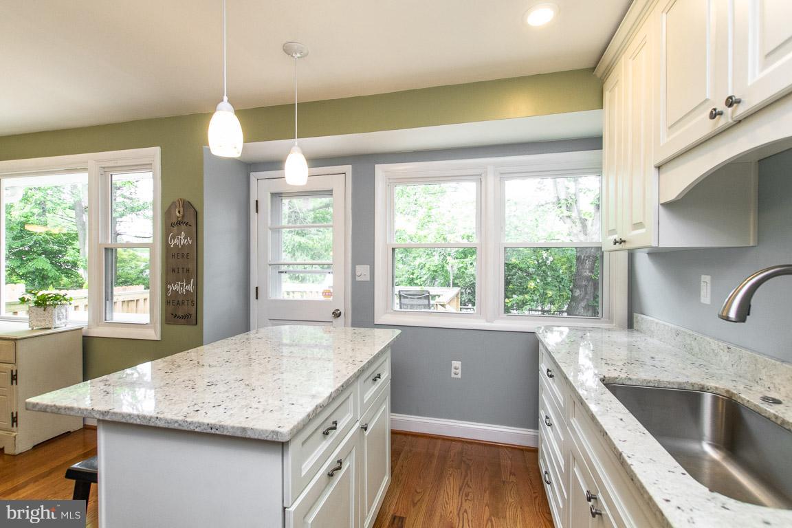 1012 Bosley Road Cockeysville, MD 21030 - Photo 12 of 30 Kitchen