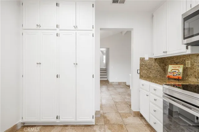 $4,000 | 2 Summerset, Irvine, CA 92603