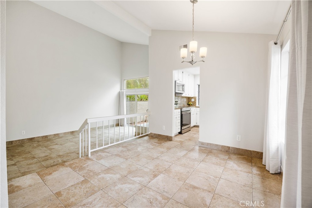 2 Summerset Irvine, CA 92603 - Photo 22 of 22 High ceilings, open floor plan