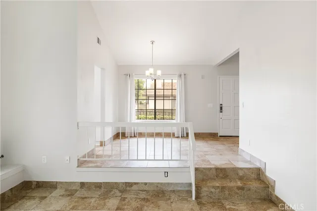 $4,000 | 2 Summerset, Irvine, CA 92603