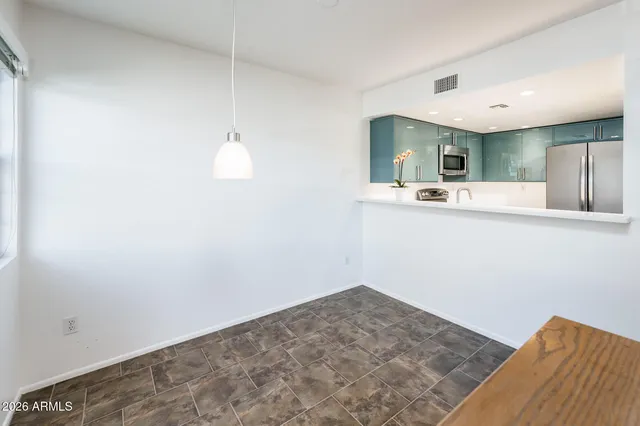 $299,000 | 1245 West 1st Street, Unit 204, Tempe, AZ 85281