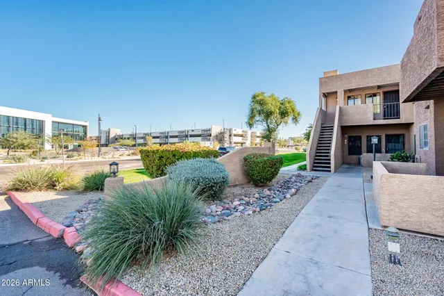 $299,000 | 1245 West 1st Street, Unit 204, Tempe, AZ 85281