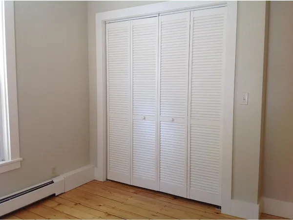 $2,100 | 341 Court Street, Unit 1, Keene, NH 03431