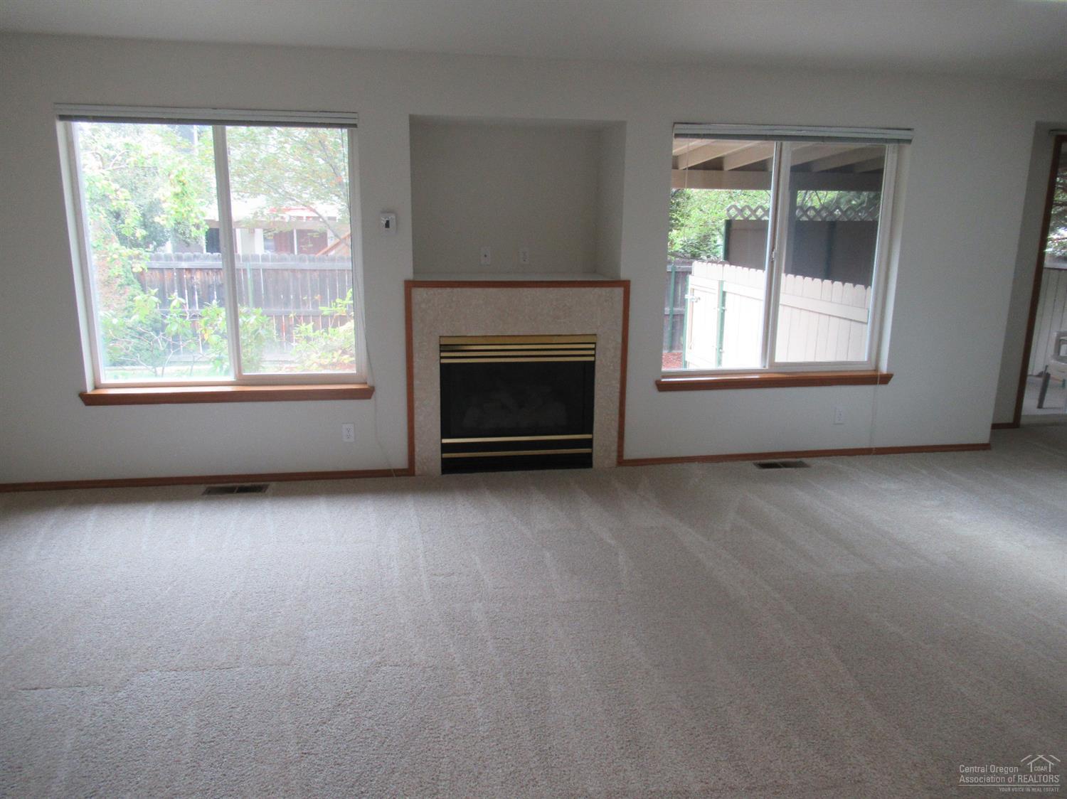 3048 Northeast Raleigh Court Bend, OR 97701 - Photo 2 of 22 Additional Photo