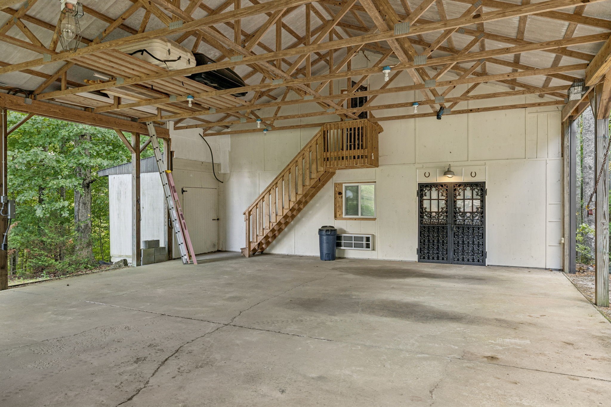 7144 Carter Road Fairview, TN 37062 - Photo 35 of 39 a view of a building with a garage