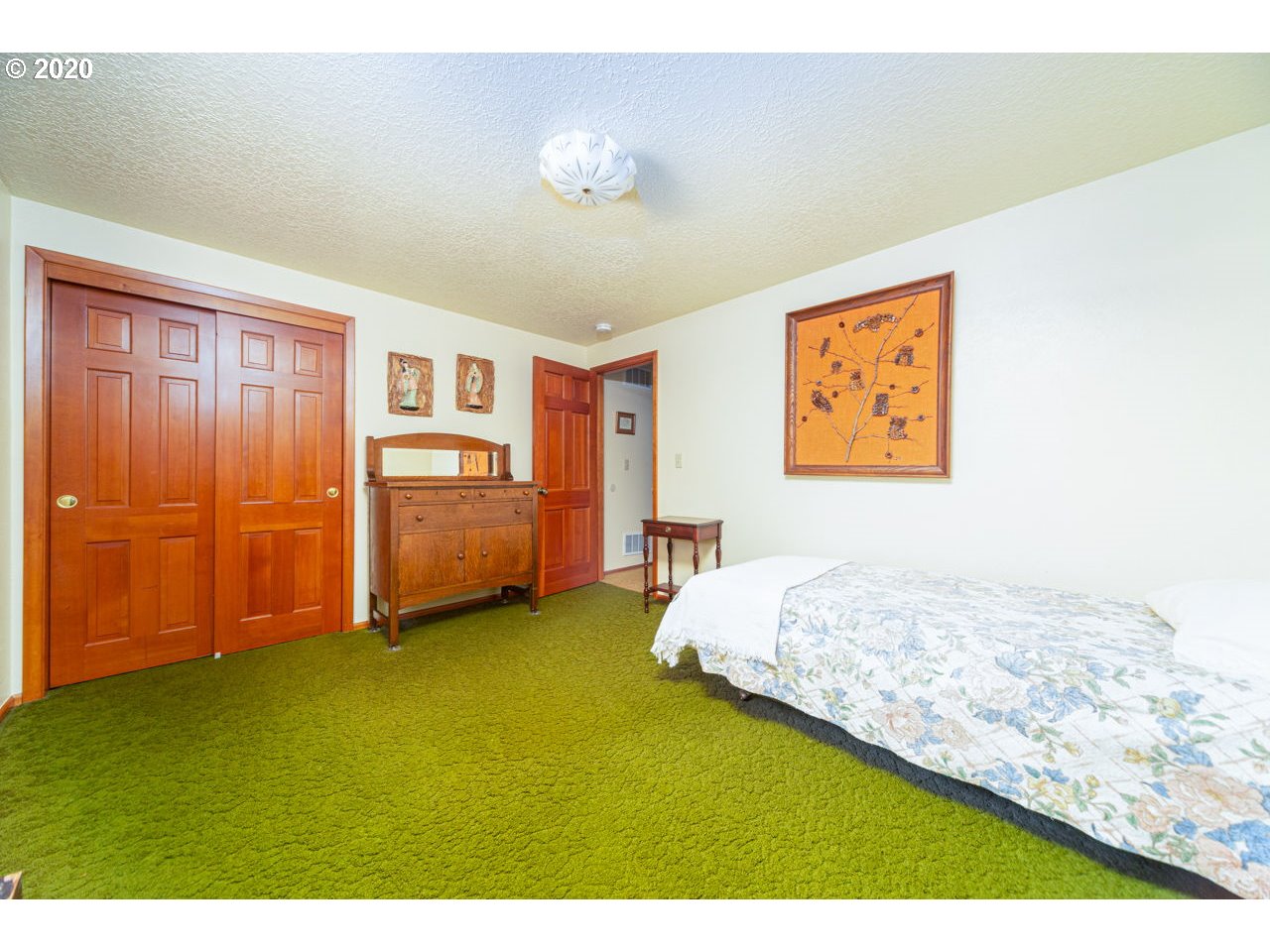 11658 Donald Road Northeast Aurora, OR 97002 - Photo 14 of 32 Gallery Image 14