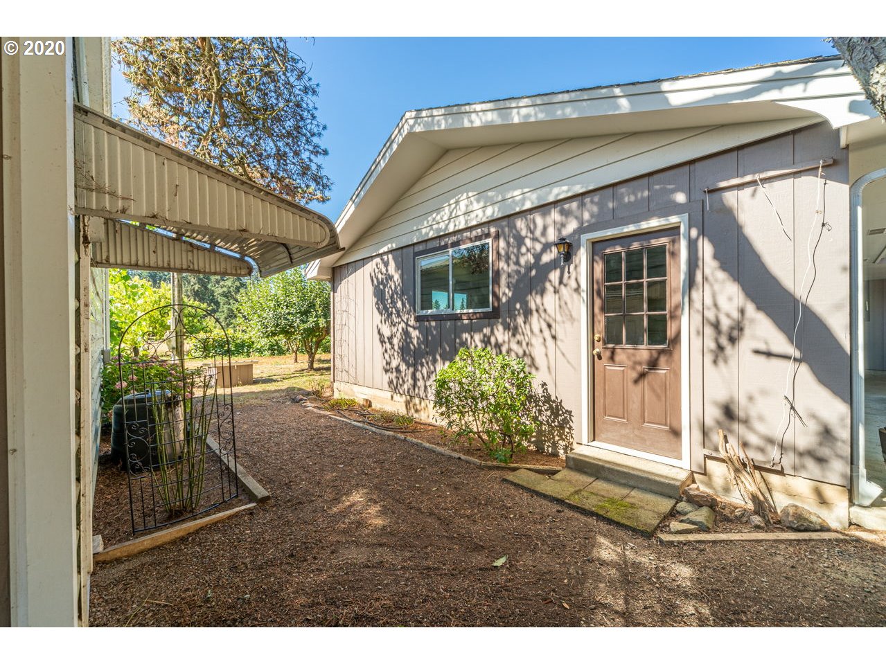 11658 Donald Road Northeast Aurora, OR 97002 - Photo 20 of 32 Gallery Image 20