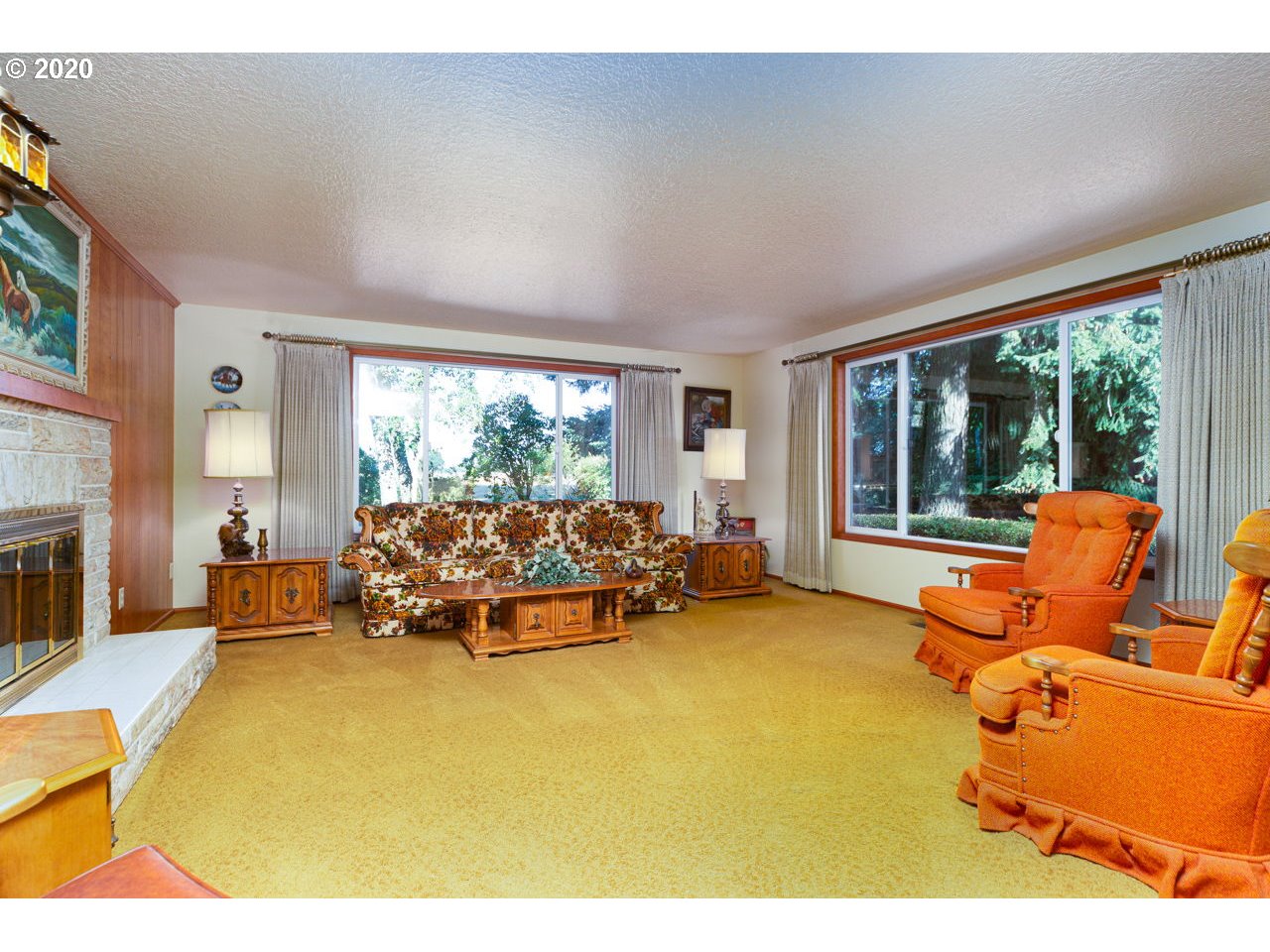 11658 Donald Road Northeast Aurora, OR 97002 - Photo 4 of 32 Gallery Image 4