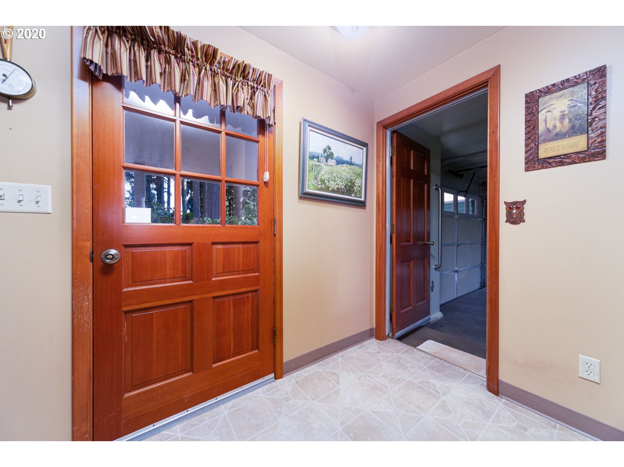 11658 Donald Road Northeast Aurora, OR 97002 - Photo 10 of 32 Gallery Image 10
