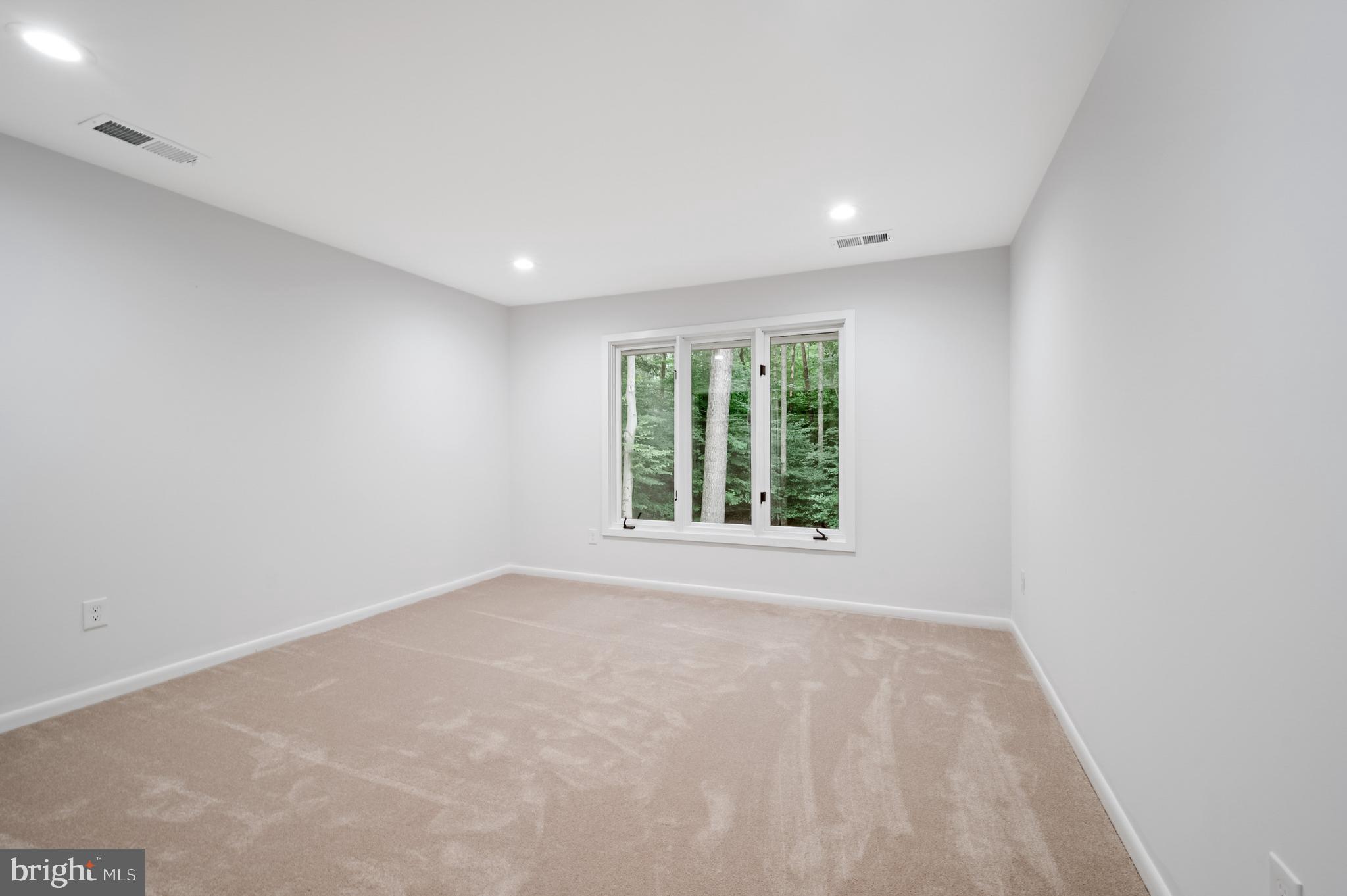 9501 Watts Road Great Falls, VA 22066 - Photo 45 of 73 Gallery Image 45