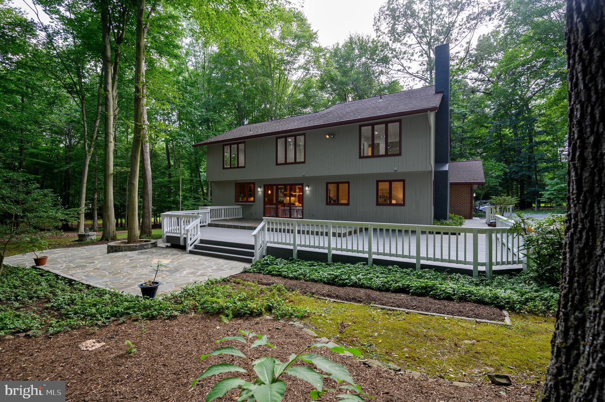 9501 Watts Road Great Falls, VA 22066 - Photo 70 of 73 Rear view freshly painted exterior