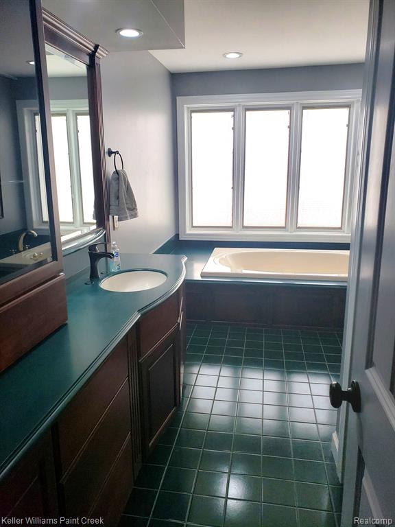 582 West Hamlin Road Rochester, MI 48307 - Photo 20 of 37
