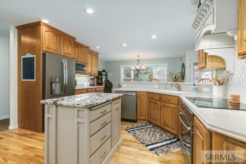 2476 Cimmaron Circle Pocatello, ID 83204 - Photo 9 of 38