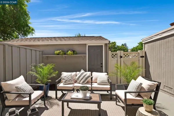 $679,999 | 2840 Royal Ann Lane, Concord, CA 94518