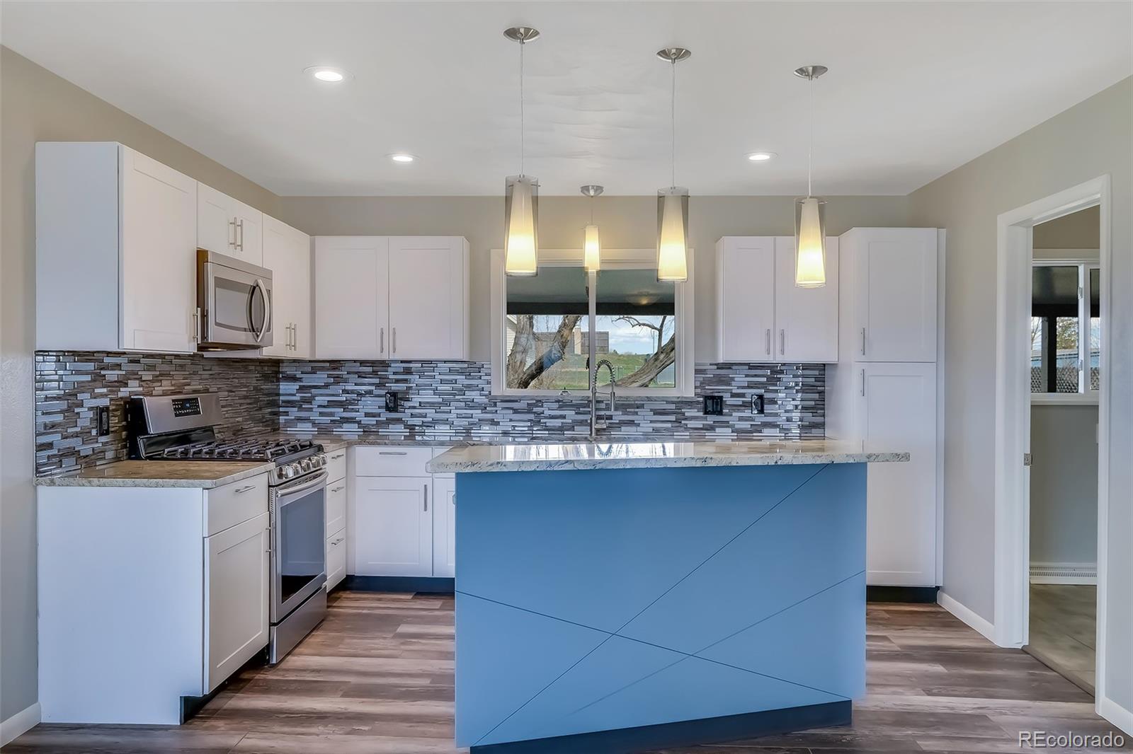 13794 Elmore Road Longmont, CO 80504 - Photo 8 of 40 Gallery Image 8