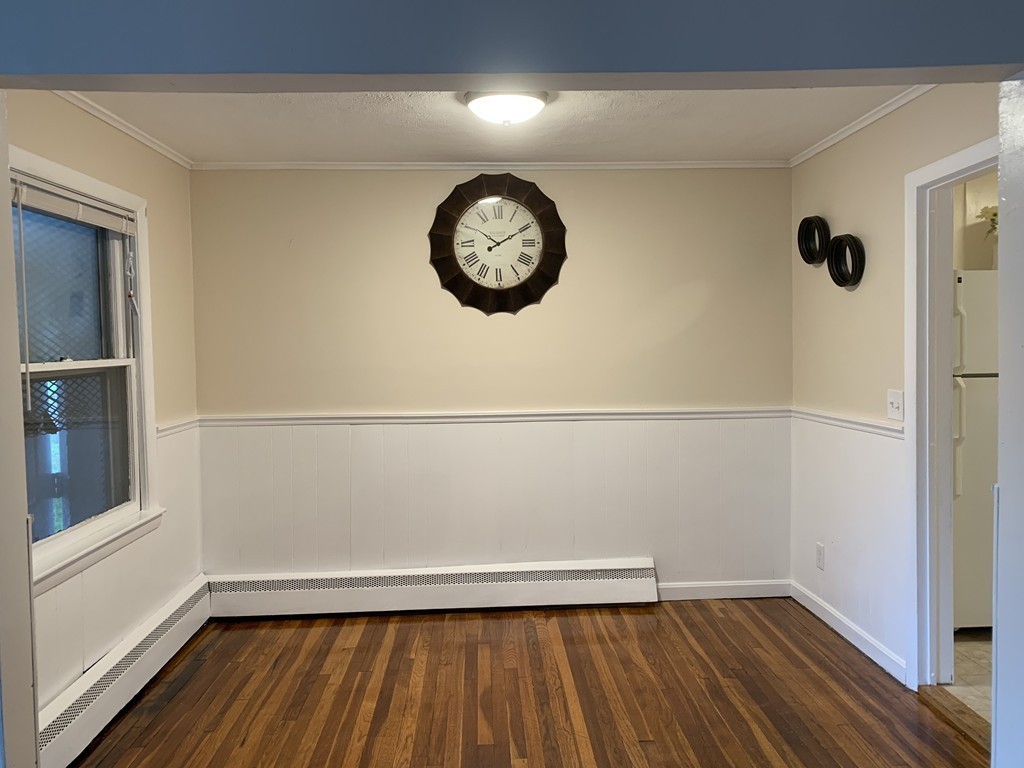 36 Berlin Street Springfield, MA 01109 - Photo 3 of 8 Gallery Image 3