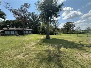 $2,900 | 402 Redbud A, Mexia, TX 76667