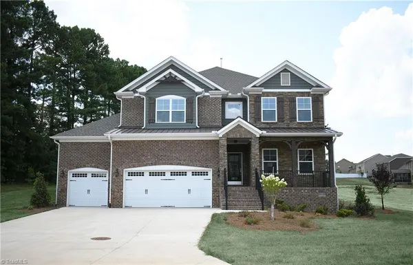 $674,863 | 7720 Maple Pond Drive, Oak Ridge, NC 27310