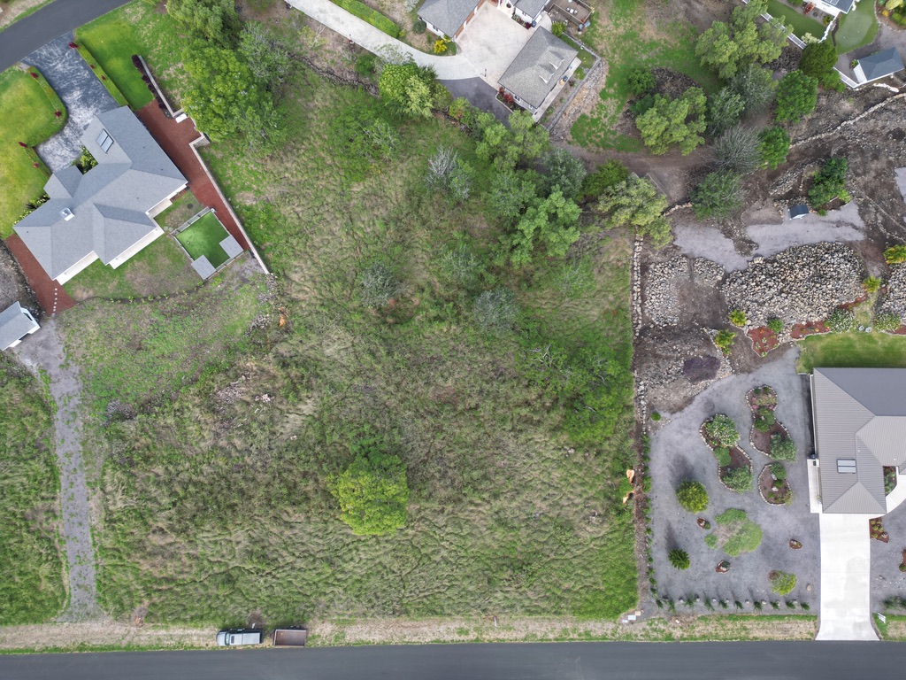 72 Lot Kailua-Kona, HI 96740 - Photo 4 of 10 an aerial view of a house