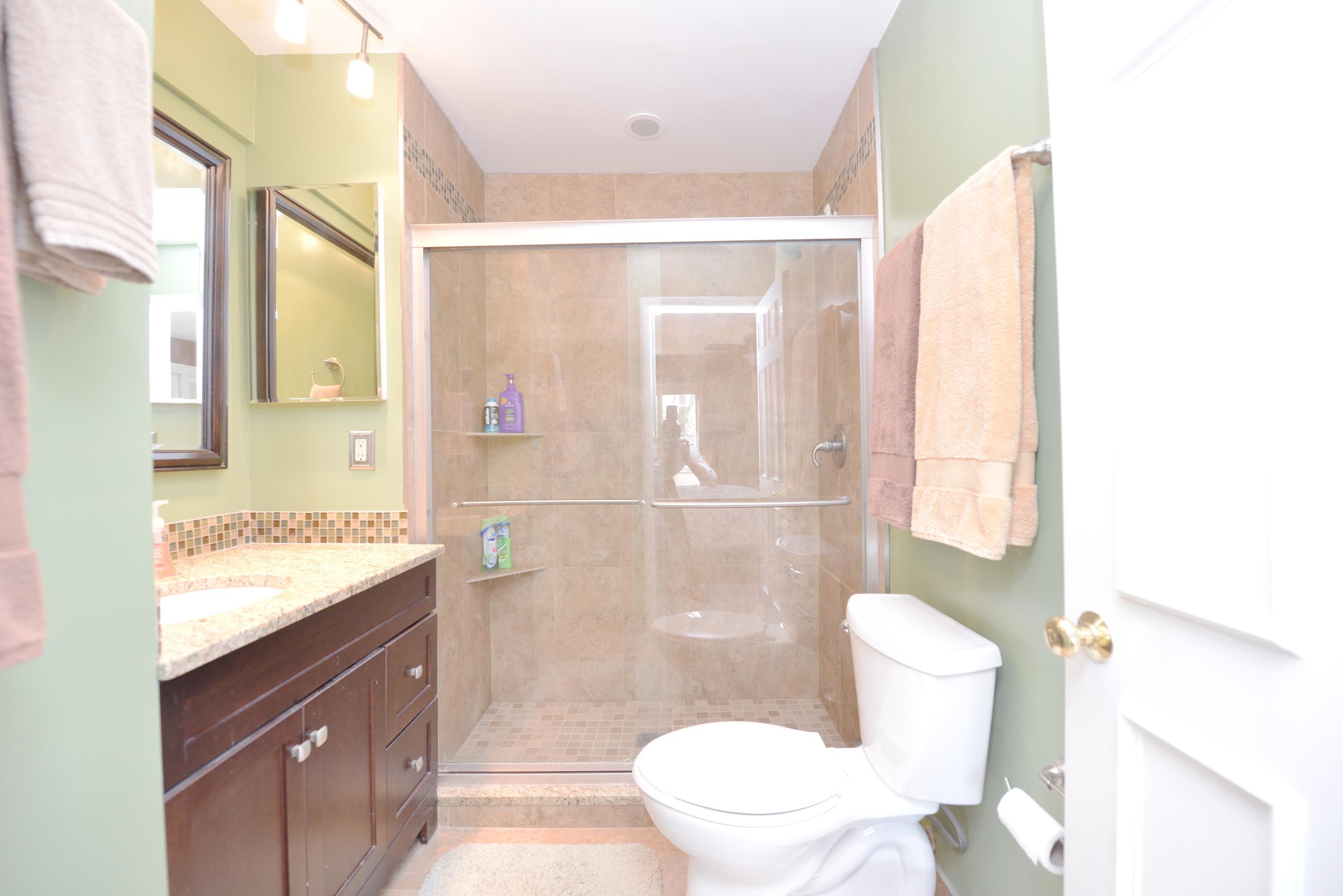 3600 Reed Road, Unit 14 Columbus, OH 43220 - Photo 17 of 20 Gallery Image 17