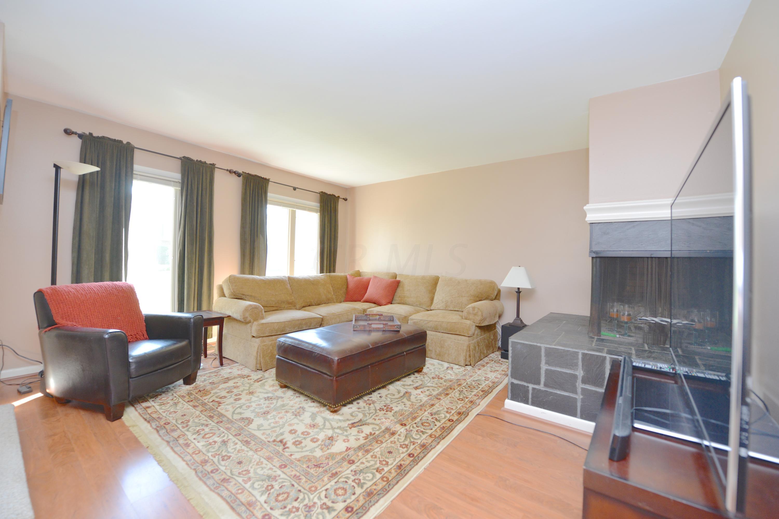 3600 Reed Road, Unit 14 Columbus, OH 43220 - Photo 2 of 20 Gallery Image 2