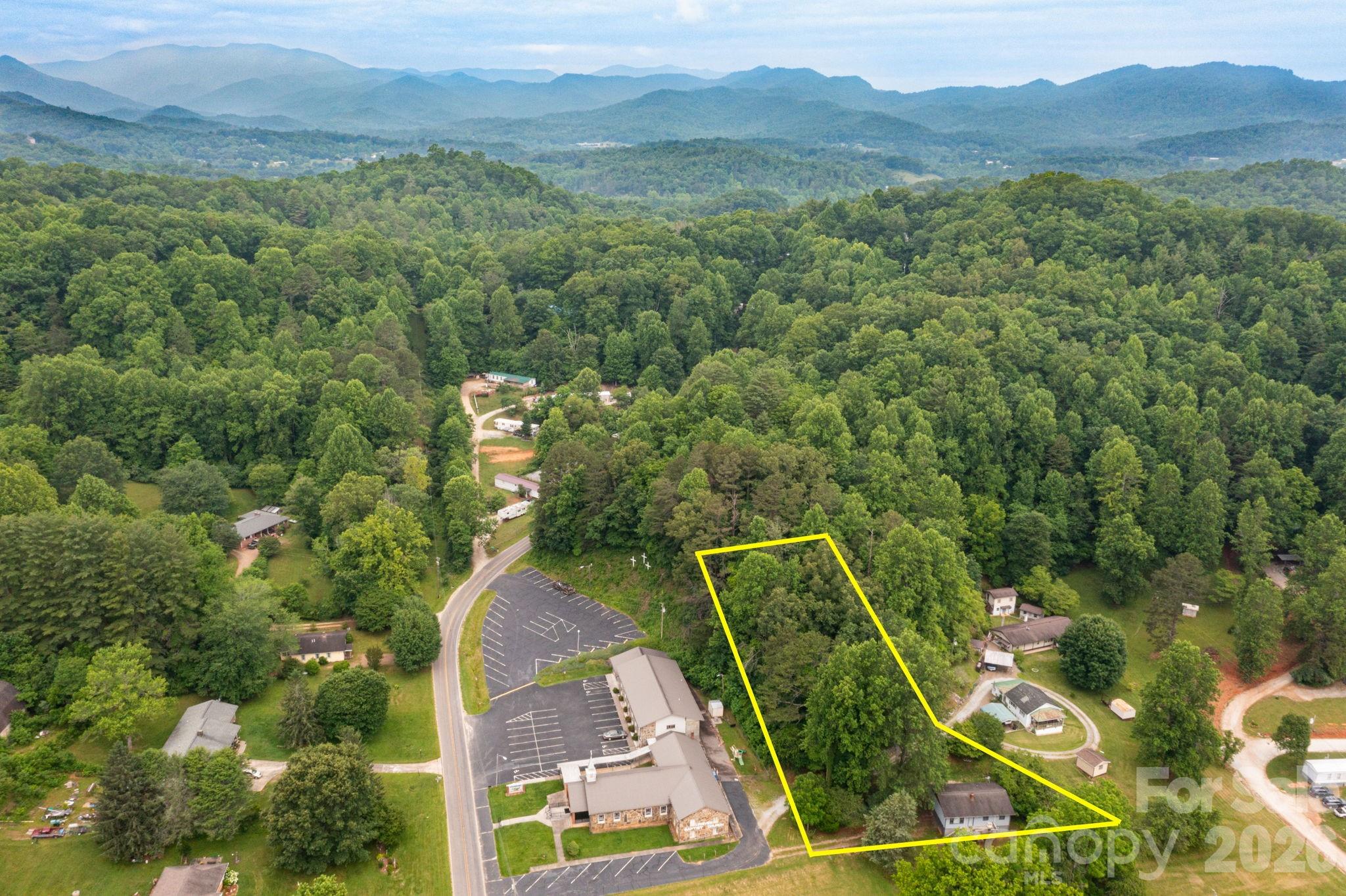 57 Gribble Road Franklin, NC 28734 - Photo 9 of 39 a view of a city