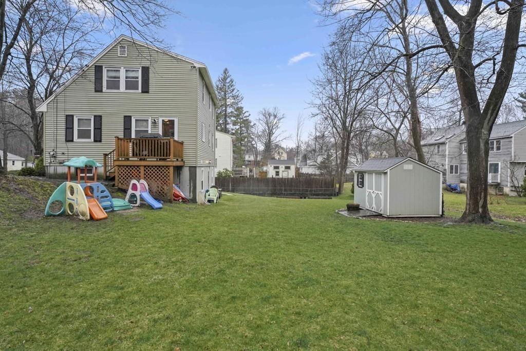 17 Lakeview Road Wayland, MA 01778 - Photo 20 of 30 Gallery Image 20