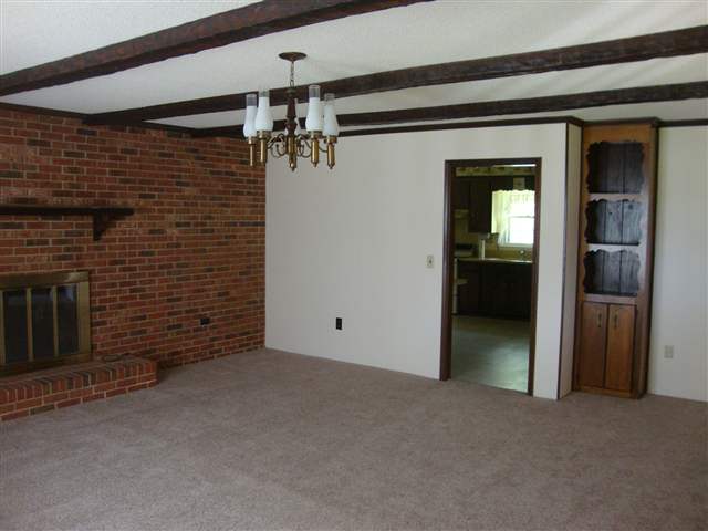 109 Century Court Pendleton, SC 29670 - Photo 3 of 15