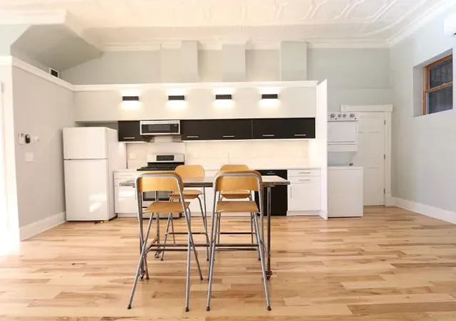 $2,300 | 1316 West Erie Street, Unit 1E, Chicago, IL 60642