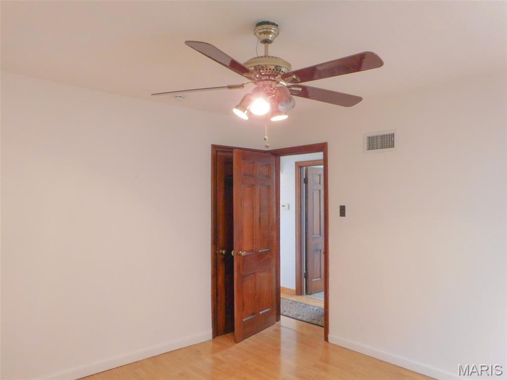 2031 Ranchdale Drive Jennings, MO 63136 - Photo 13 of 19