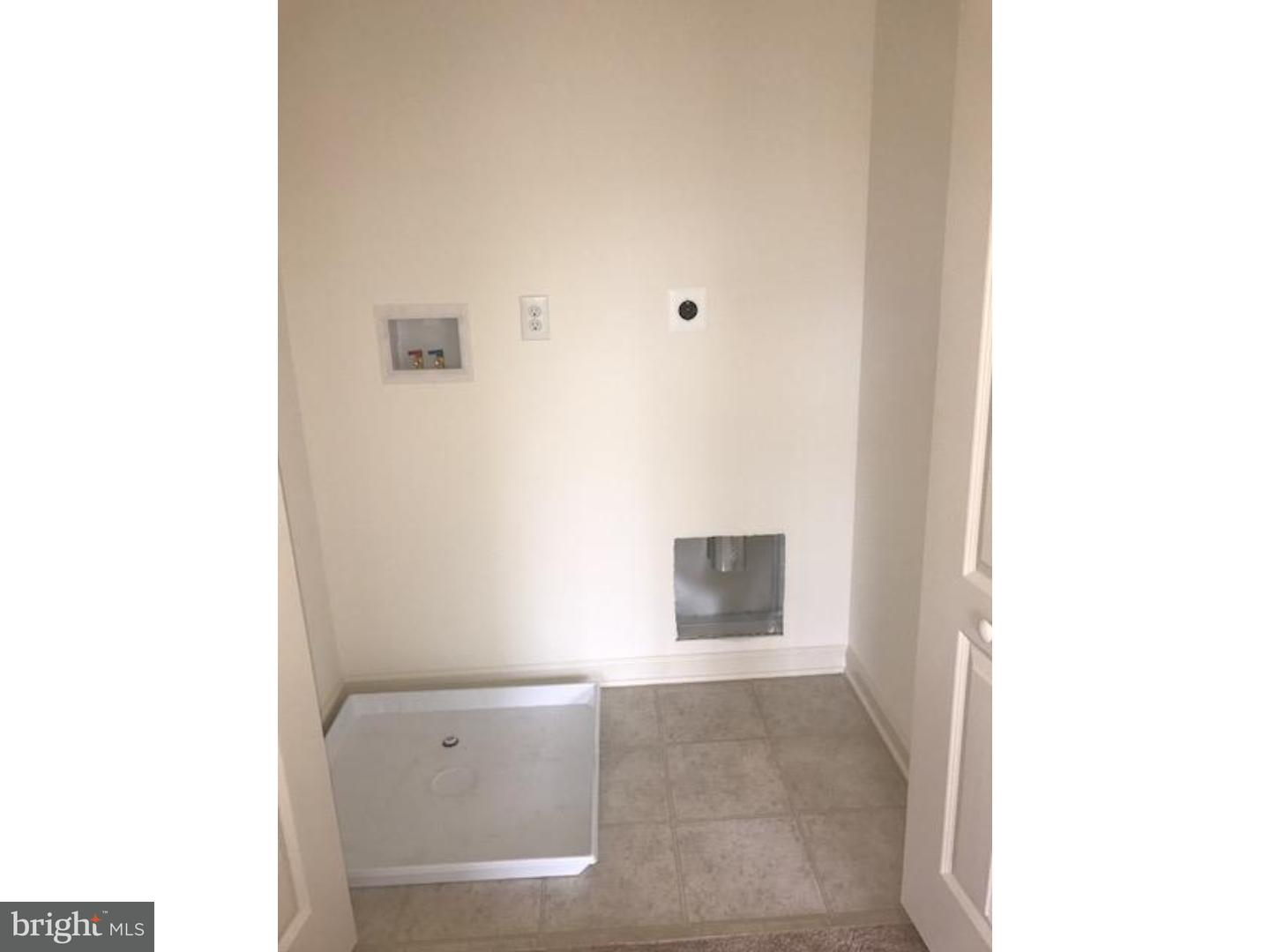 717 Kelny Road Townsend, DE 19734 - Photo 16 of 19 Laundry Room